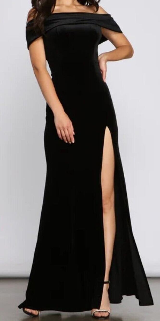 New Windsor Black Velvet Off Shoulder Gown Maxi Dress Slit Witchy Glam Rocker Jr